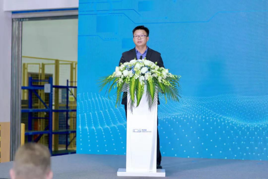 开云手机官方网站-开云(中国)科技有限公司创始人兼董事长、埃诺威副董事长康永